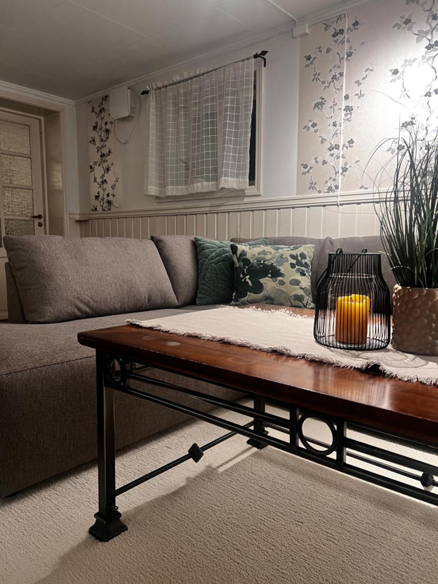 Hoda - Cozy With Free Parking